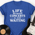 LIFE BETWEEN T-SHIRT