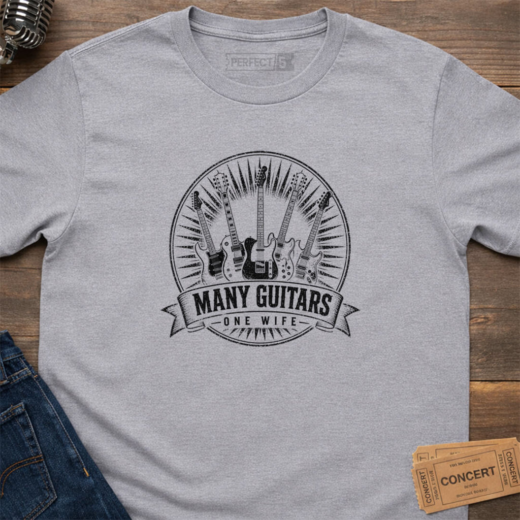 MANY GUITARS T-SHIRT