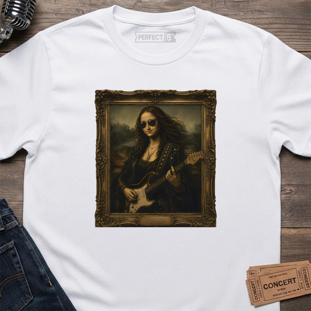 MONA ROCKS T-SHIRT