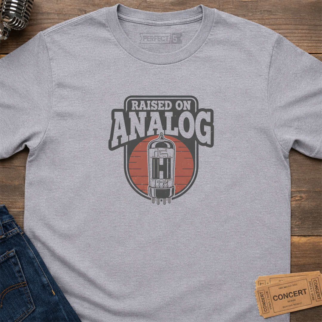 RAISED ANALOG SOUL T-SHIRT