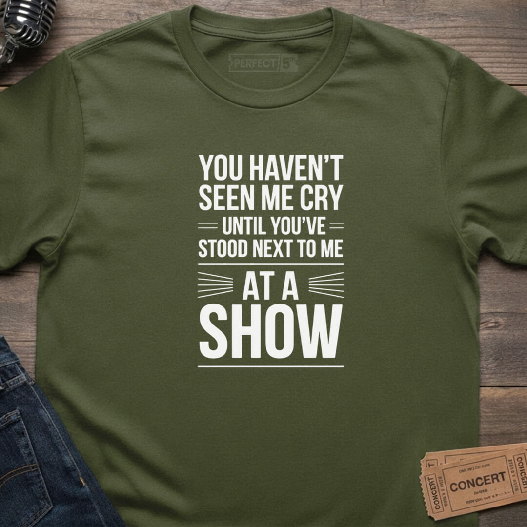SHOW SIDE TEARS T-SHIRT