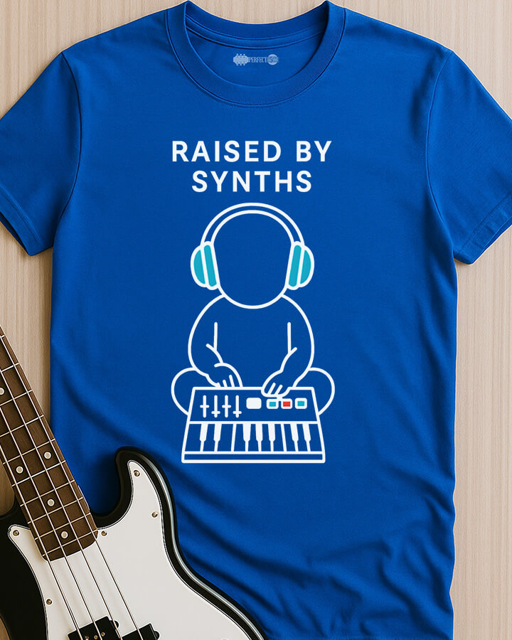 Synthborn T-Shirt