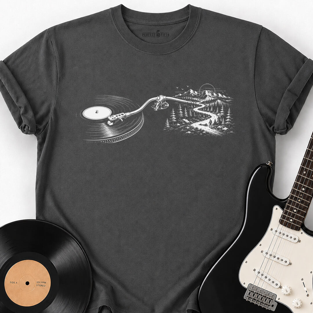 VINYL HIKE T-SHIRT